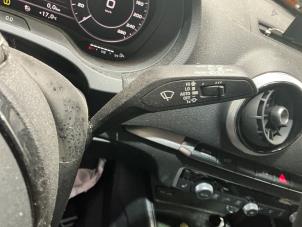 Audi A3 Sportback 1.4 TFSI 16V 40 e-tron Épave (2020, Métallisé, Gris argenté)