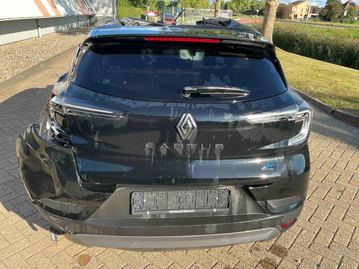 Renault Captur II 1.6 E-Tech 145 Samochód złomowany (2025, Metalik, Czarny)