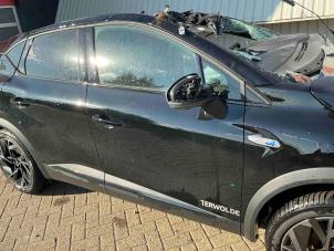 Renault Captur II 1.6 E-Tech 145 Samochód złomowany (2025, Metalik, Czarny)
