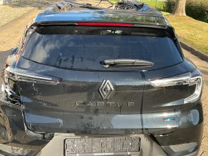 Renault Captur II 1.6 E-Tech 145 Samochód złomowany (2025, Metalik, Czarny)