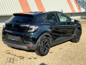 Renault Captur II 1.6 E-Tech 145 Samochód złomowany (2025, Metalik, Czarny)