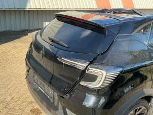 Renault Captur II 1.6 E-Tech 145 Samochód złomowany (2025, Metalik, Czarny)