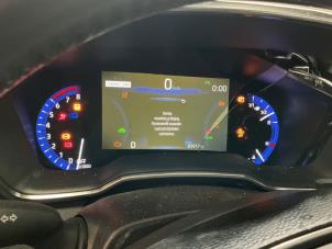 Toyota Corolla Touring Sport 2.0 16V Hybrid Vehículo de desguace (2020, Metálico, Blanco)