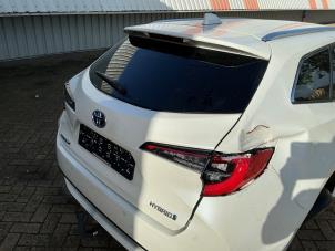 Toyota Corolla Touring Sport 2.0 16V Hybrid Vehículo de desguace (2020, Metálico, Blanco)