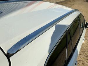 Toyota Corolla Touring Sport 2.0 16V Hybrid Vehículo de desguace (2020, Metálico, Blanco)