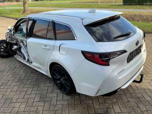 Toyota Corolla Touring Sport 2.0 16V Hybrid Vehículo de desguace (2020, Metálico, Blanco)