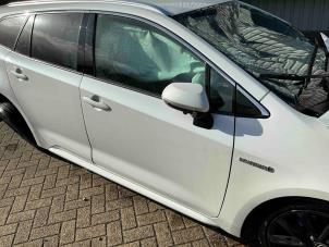 Toyota Corolla Touring Sport 2.0 16V Hybrid Vehículo de desguace (2020, Metálico, Blanco)