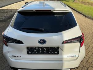 Toyota Corolla Touring Sport 2.0 16V Hybrid Vehículo de desguace (2020, Metálico, Blanco)