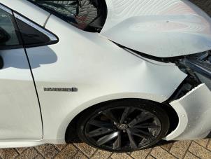 Toyota Corolla Touring Sport 2.0 16V Hybrid Vehículo de desguace (2020, Metálico, Blanco)