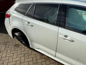 Toyota Corolla Touring Sport 2.0 16V Hybrid Vehículo de desguace (2020, Metálico, Blanco)