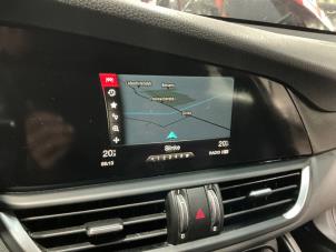 Alfa Romeo Giulia 2.2d 150 16V Vehículo de desguace (2016, Rojo)