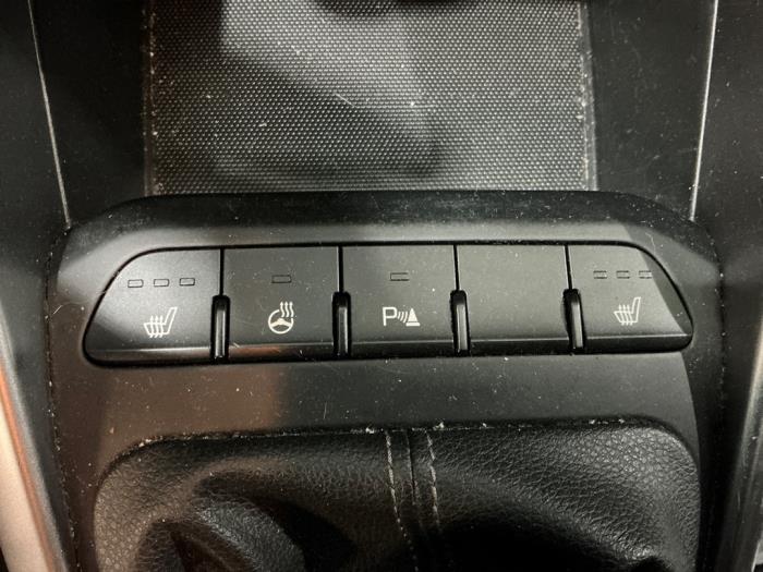Kia Rio IV 1.0i T-GDi 100 12V Vehículo de desguace (2022, Gris)
