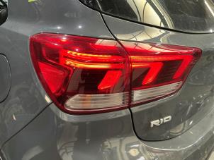 Kia Rio IV 1.0i T-GDi 100 12V Vehículo de desguace (2022, Gris)