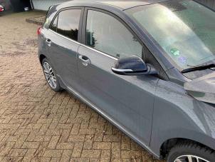 Kia Rio IV 1.0i T-GDi 100 12V Vehículo de desguace (2022, Gris)