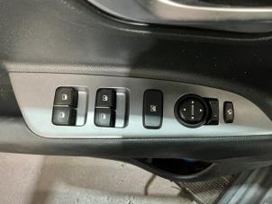 Kia Rio IV 1.0i T-GDi 100 12V Vehículo de desguace (2022, Gris)