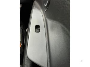 Kia Rio IV 1.0i T-GDi 100 12V Vehículo de desguace (2022, Gris)