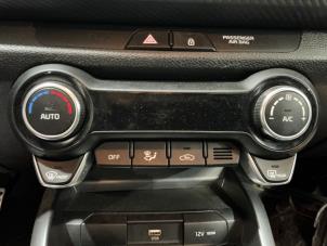 Kia Rio IV 1.0i T-GDi 100 12V Vehículo de desguace (2022, Gris)