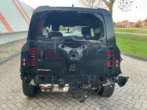 Landrover Defender II 90 3.0 D250 MHEV Épave (2023, Métallisé, Noir)