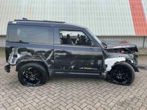 Landrover Defender II 90 3.0 D250 MHEV Épave (2023, Métallisé, Noir)