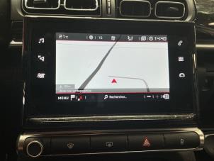 Citroen C3 1.2 12V e-THP PureTech 110 Épave (2023, Blanc)