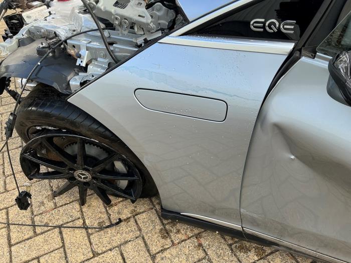 Mercedes EQE 300 89/90 kWh Vehículo de desguace (2023, Gris)