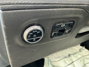 Mercedes EQE 300 89/90 kWh Vehículo de desguace (2023, Gris)