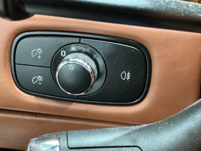 Bentley Continental GT 6.0 W12 48V Samochód złomowany (2004, Niebieski, Zielony)