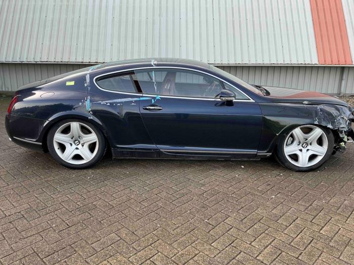 Bentley Continental GT 6.0 W12 48V Samochód złomowany (2004, Niebieski, Zielony)