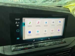 Volkswagen Caddy Cargo V 2.0 TDI SCR Épave (2024, Métallisé, Gris argenté)
