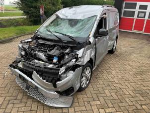 Volkswagen Caddy Cargo V 2.0 TDI SCR Épave (2024, Métallisé, Gris argenté)