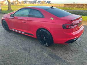 Audi RS 5 2.9 V6 TFSI 24V Épave (2017, Métallisé, Rouge)