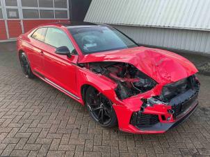 Audi RS 5 2.9 V6 TFSI 24V Épave (2017, Métallisé, Rouge)
