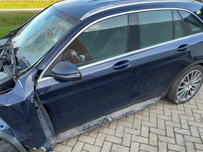 Mercedes GLC 2.2 250d 16V BlueTEC 4-Matic Épave (2017, Métallisé, Bleu)