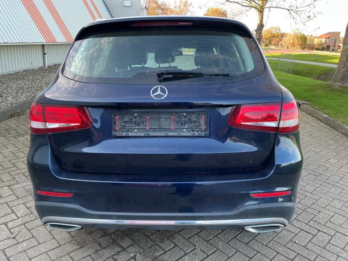 Mercedes GLC 2.2 250d 16V BlueTEC 4-Matic Épave (2017, Métallisé, Bleu)