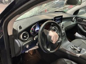 Mercedes GLC 2.2 250d 16V BlueTEC 4-Matic Épave (2017, Métallisé, Bleu)
