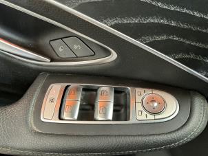 Mercedes GLC 2.2 250d 16V BlueTEC 4-Matic Épave (2017, Métallisé, Bleu)