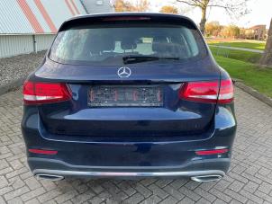 Mercedes GLC 2.2 250d 16V BlueTEC 4-Matic Épave (2017, Métallisé, Bleu)