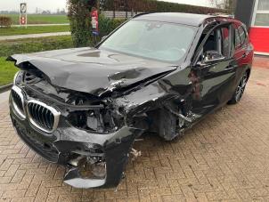 BMW X3 xDrive 30d 3.0 Turbo 24V Mild Hybrid Samochód złomowany (2021, Metalik, Czarny)