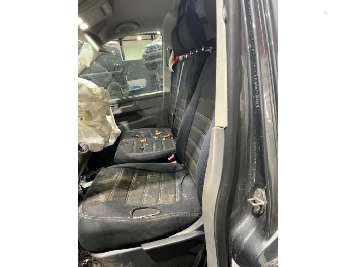 Volkswagen Transporter T6 2.0 TDI 150 Épave (2021, Gris)
