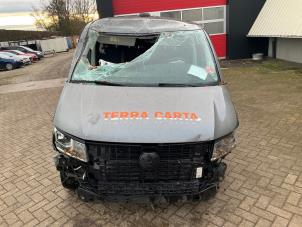 Volkswagen Transporter T6 2.0 TDI 150 Épave (2021, Gris)