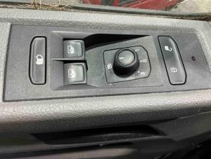 Volkswagen Transporter T6 2.0 TDI 150 Épave (2021, Gris)