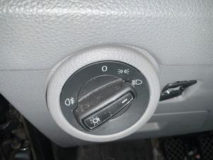Volkswagen Transporter T6 2.0 TDI 150 Épave (2021, Gris)