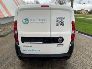 Fiat Doblo 15- Épave (2021, Blanc)