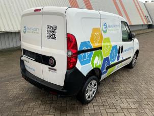 Fiat Doblo 15- Épave (2021, Blanc)