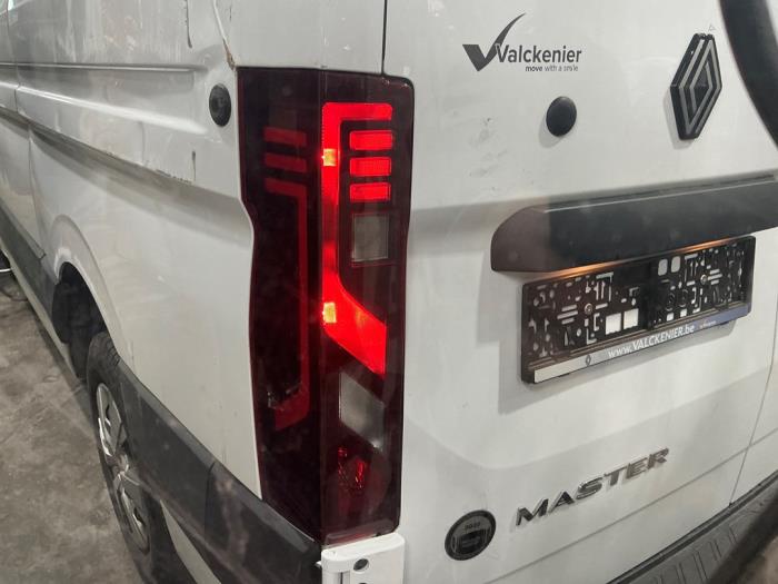 Renault Master IV 2.0 Blue dCi 150 Épave (2025, Blanc)