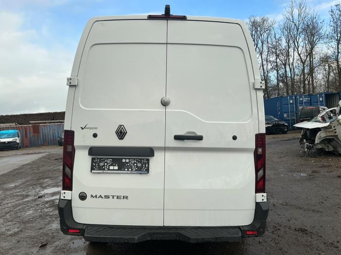 Renault Master IV 2.0 Blue dCi 150 Épave (2025, Blanc)