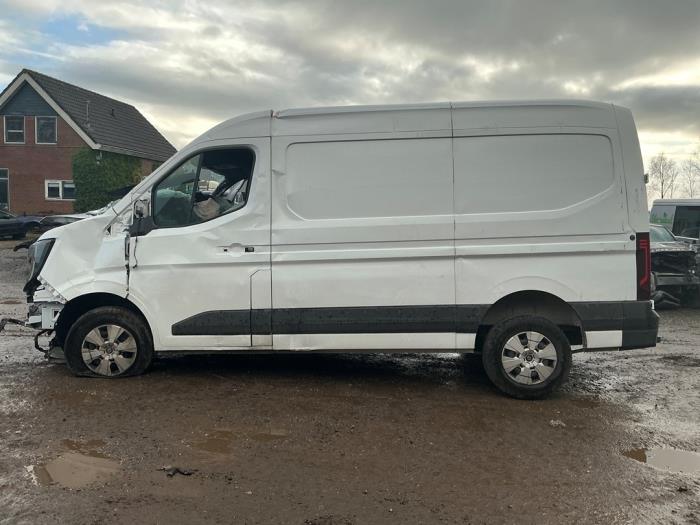 Renault Master IV 2.0 Blue dCi 150 Épave (2025, Blanc)