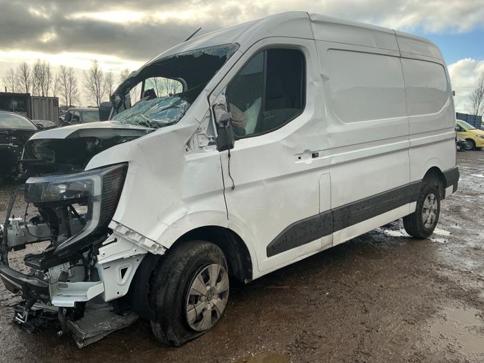 Renault Master IV 2.0 Blue dCi 150 Épave (2025, Blanc)