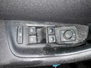 Volkswagen Passat Variant 1.6 TDI 16V Samochód złomowany (2019, Metalik, Srebrnoszary)