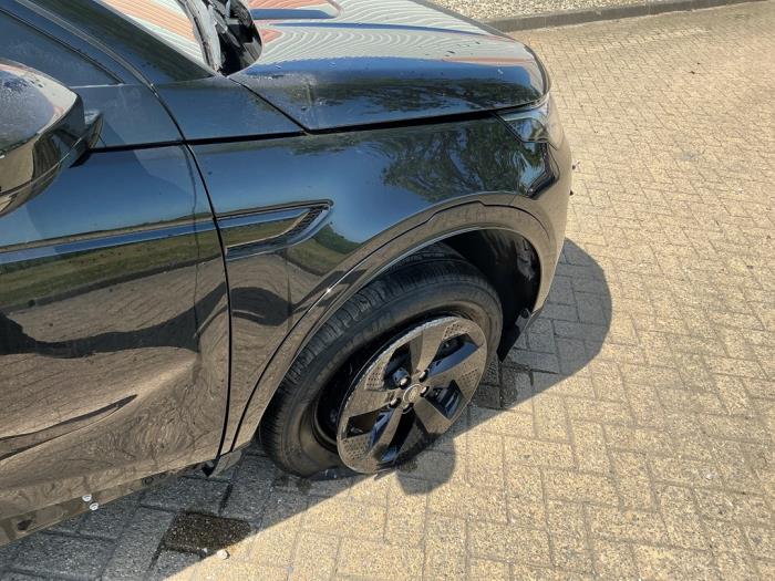 Landrover Discovery Sport 2.0 eD4 150 16V Épave (2022, Métallisé, Noir)
